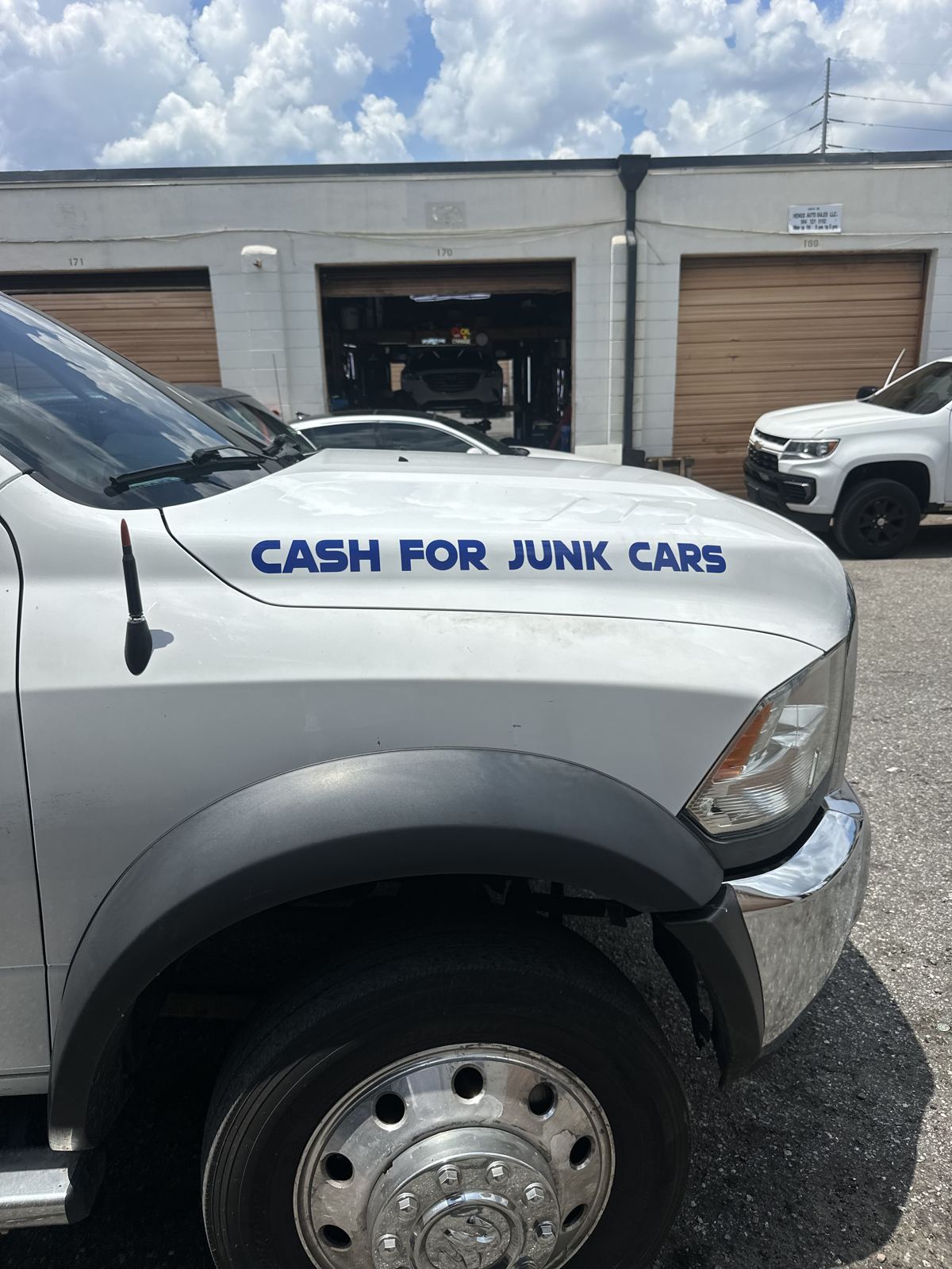 Rotulación de vehículo comercial «Cash for Junk Cars»
